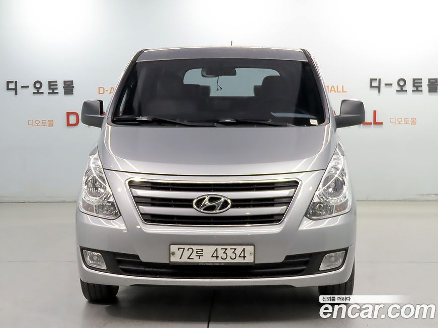 Hyundai Starex 2018