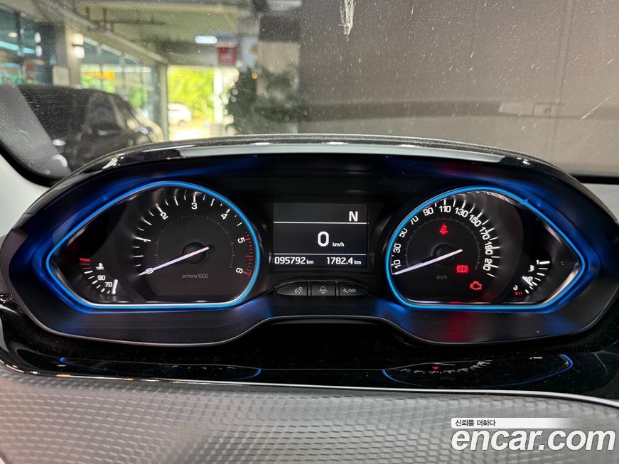Peugeot 2008 2017