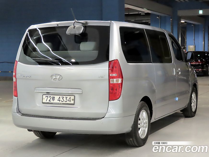 Hyundai Starex 2018