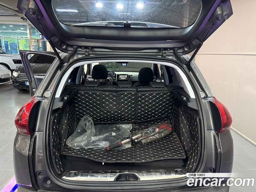 Peugeot 2008 2017