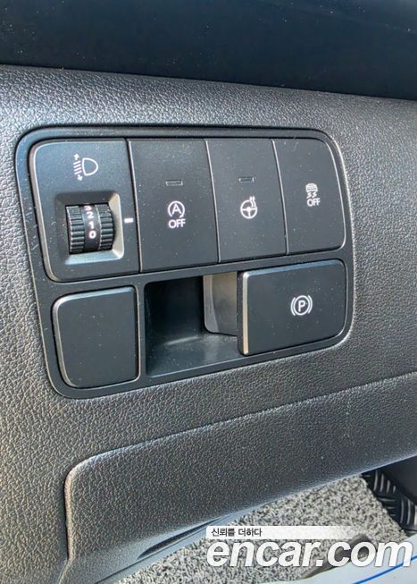 Hyundai Staria 2023