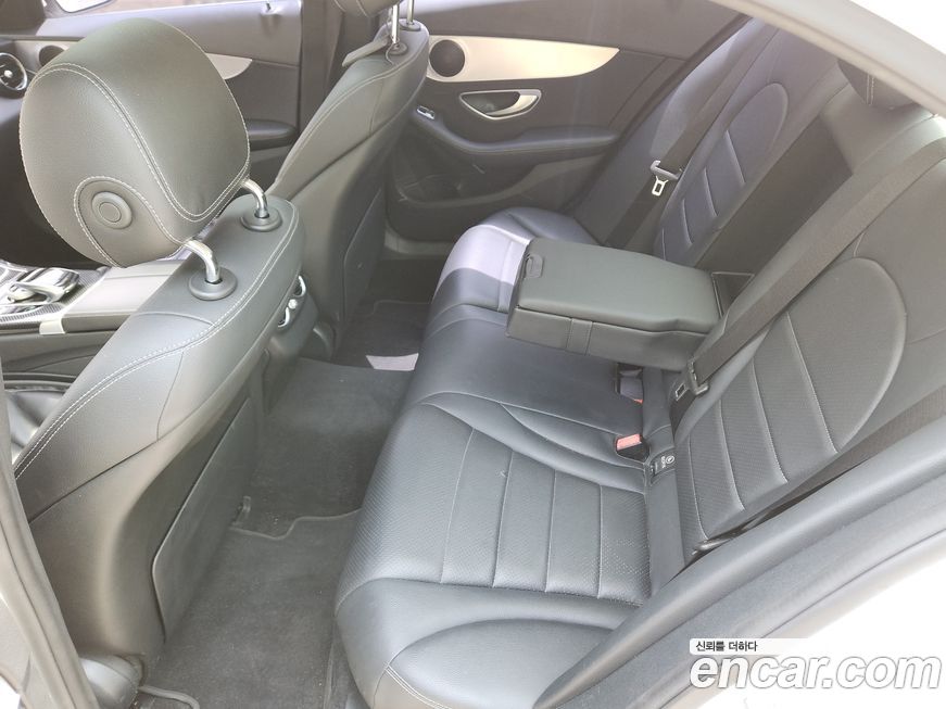 Mercedes-Benz C-Class 2018