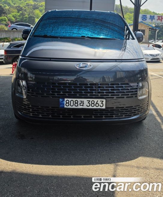 Hyundai Staria 2023