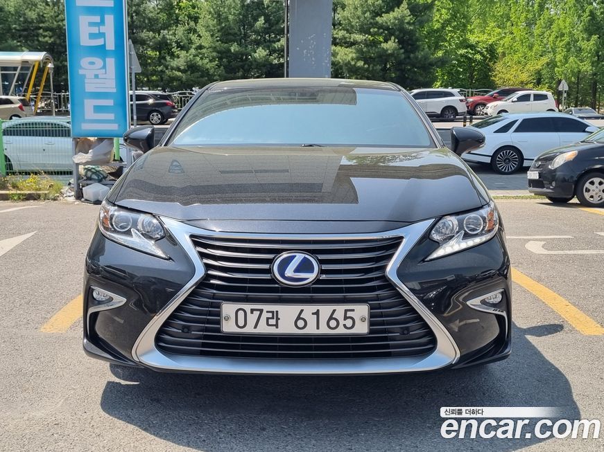 Lexus ES 2017