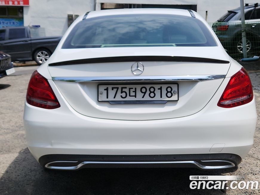 Mercedes-Benz C-Class 2018