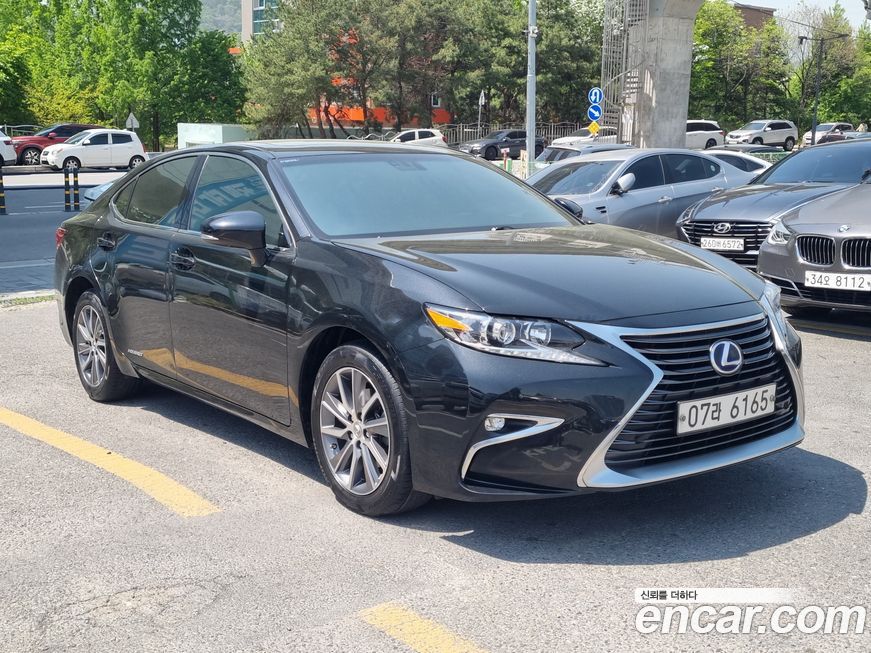 Lexus ES 2017