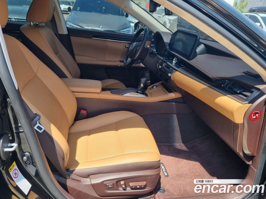 Lexus ES 2017