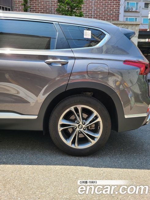Hyundai Santafe 2020