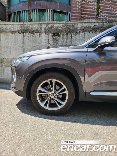 Hyundai Santafe 2020