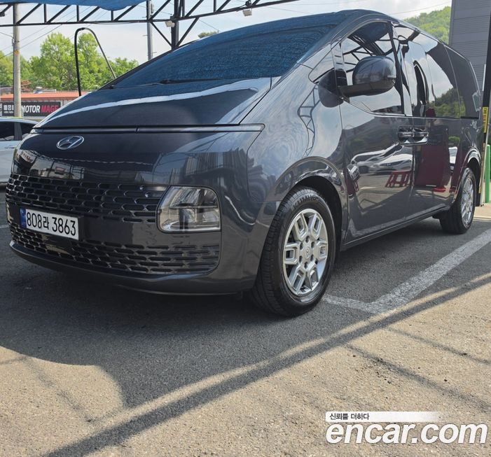 Hyundai Staria 2023