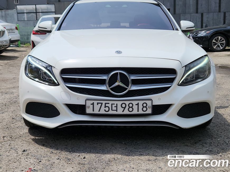Mercedes-Benz C-Class 2018