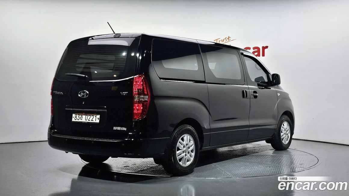 Hyundai Starex 2020