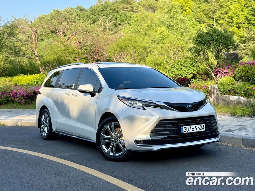 Toyota Sienna 2022