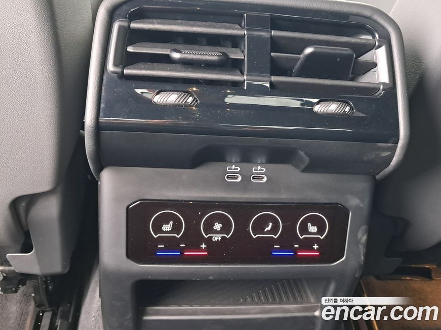 BMW 5-Series 2024