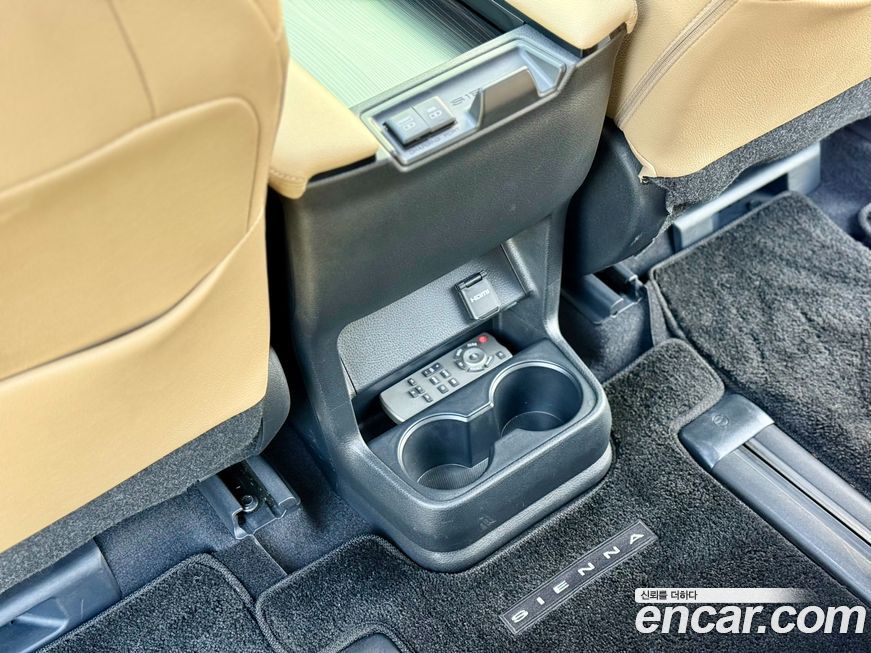 Toyota Sienna 2022