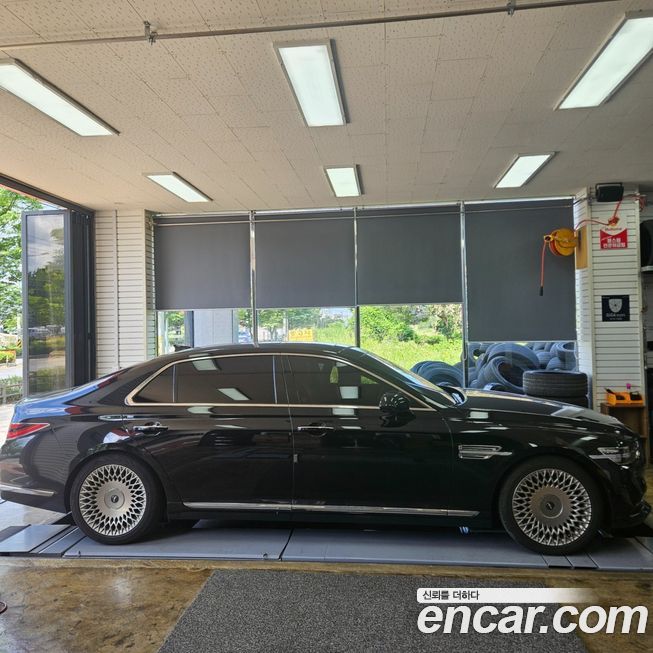 Genesis G90 2021