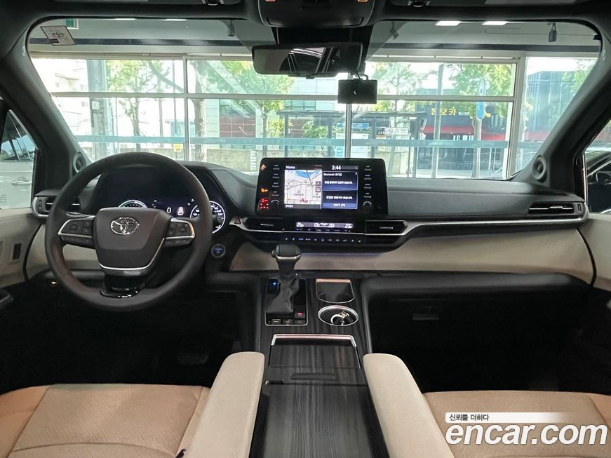 Toyota Sienna 2021