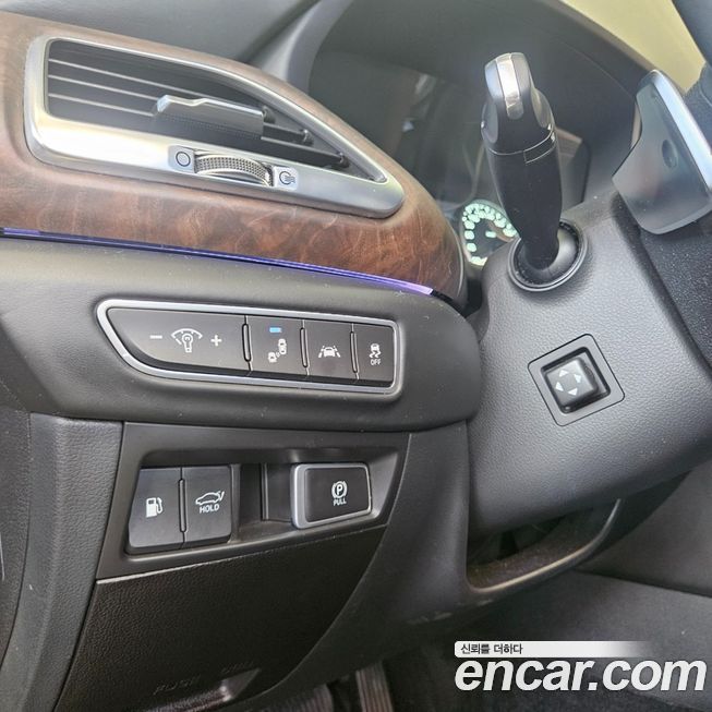 Genesis G90 2021