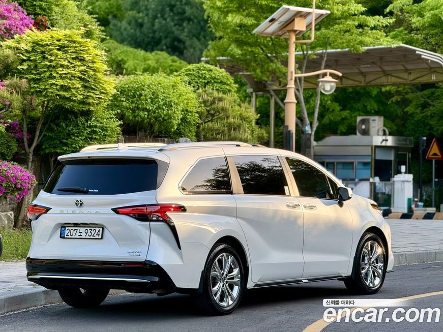 Toyota Sienna 2022
