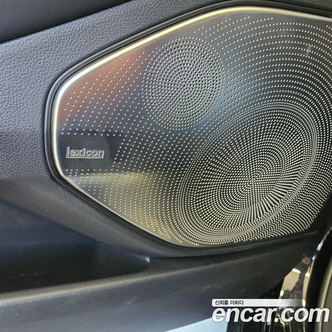 Genesis G90 2021