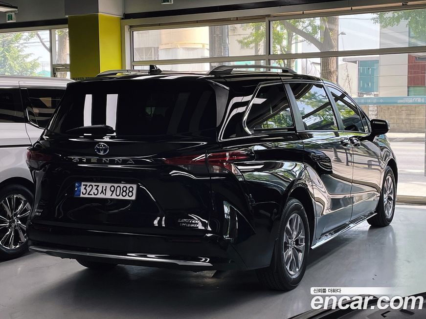 Toyota Sienna 2021