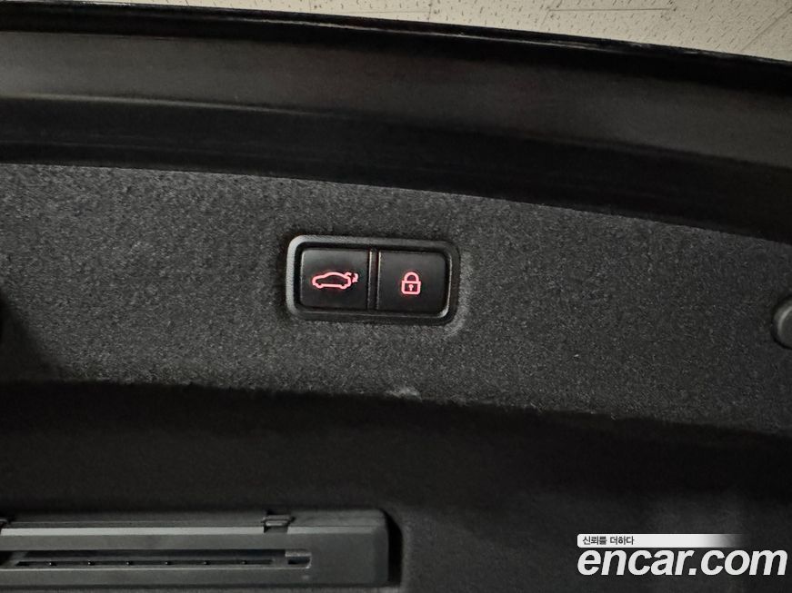 Genesis G90 2021