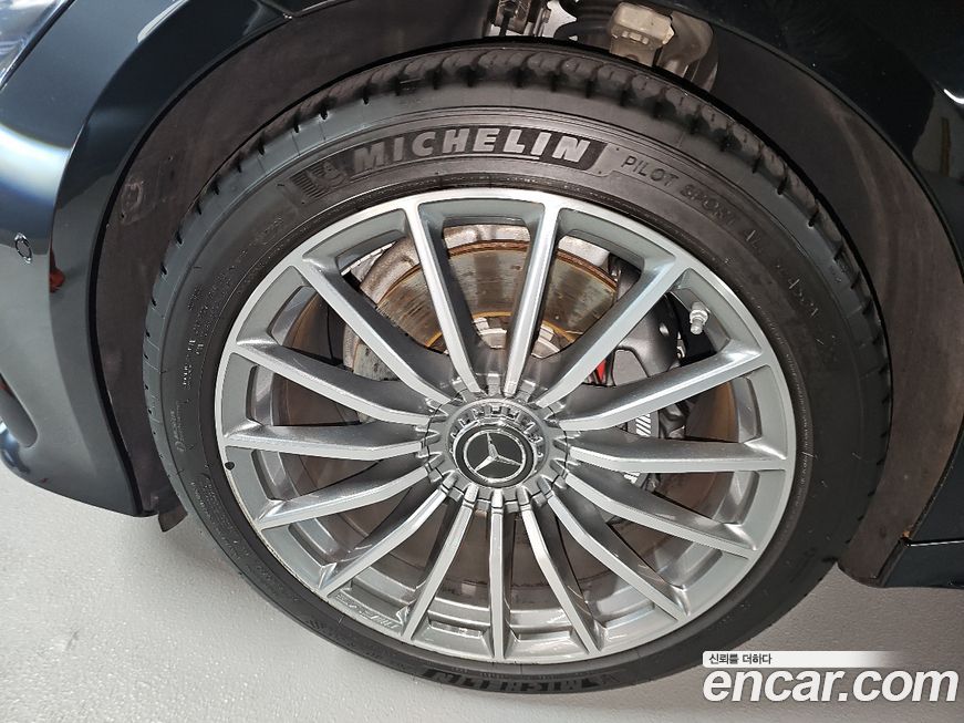 Mercedes-Benz AMG GT 2021