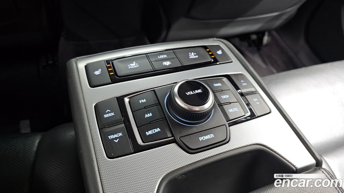 Genesis G80 2017