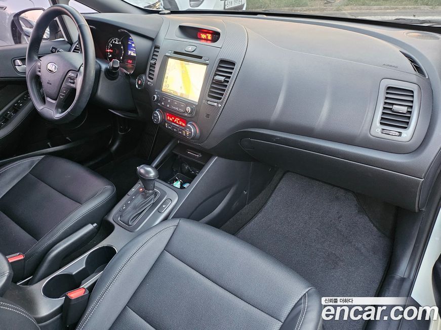 Kia K3 2015