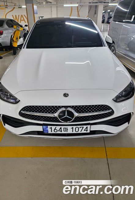 Mercedes-Benz C-Class 2023