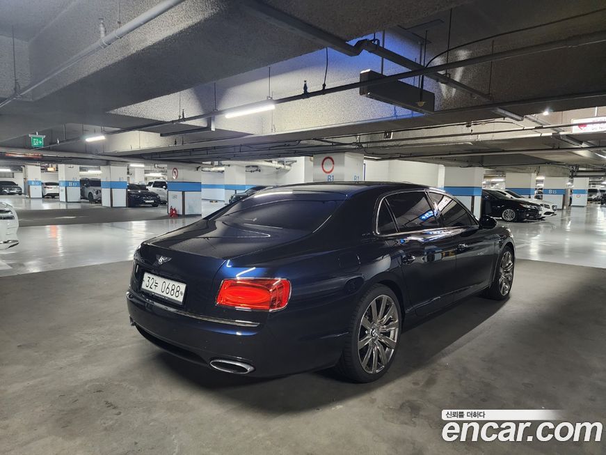Bentley Flying Spur 2016