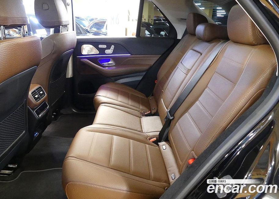 Mercedes-Benz GLE-Class 2025
