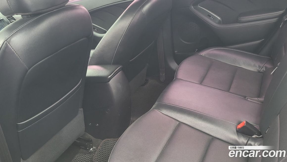 Kia K3 2015