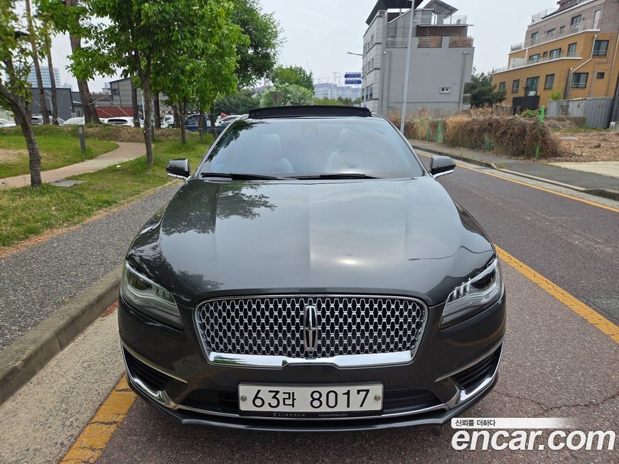 Lincoln MKZ 2020