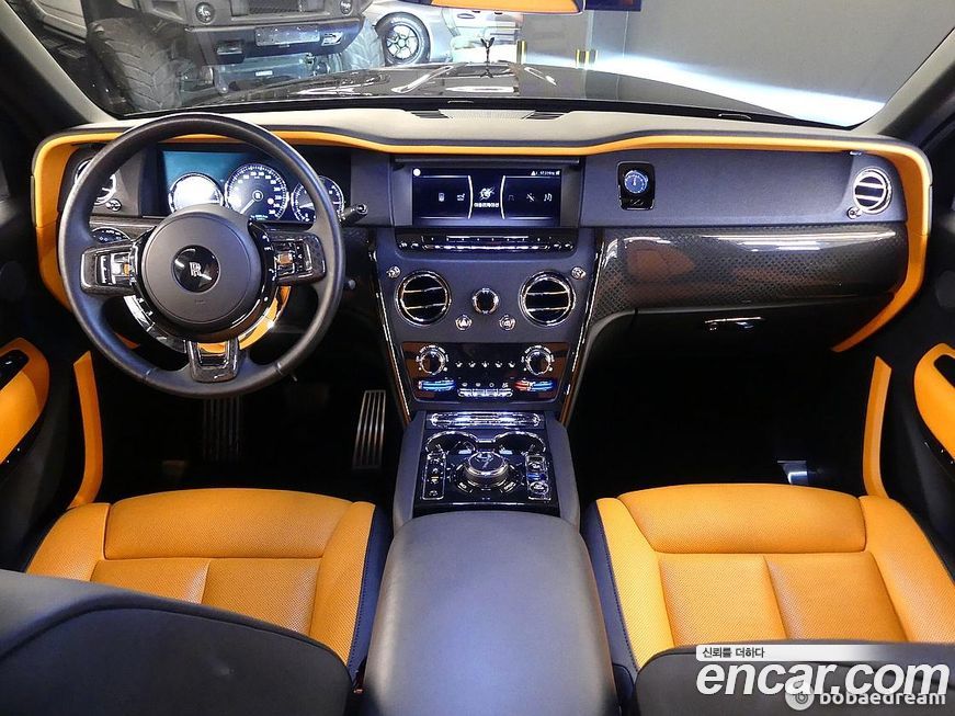 Rolls-Royce Cullinan 2021
