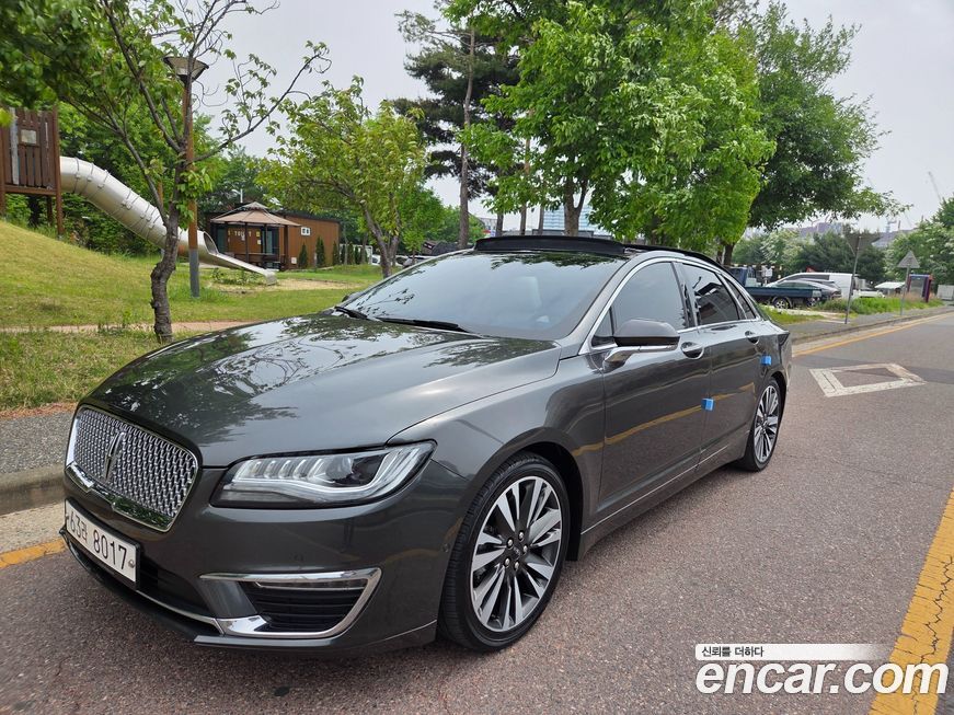 Lincoln MKZ 2020