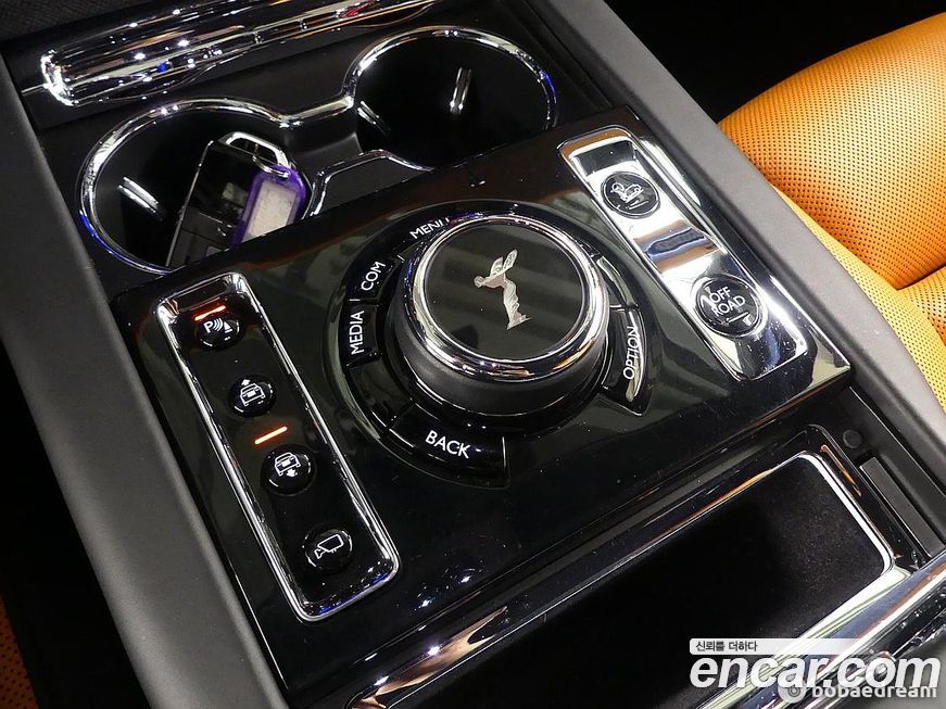Rolls-Royce Cullinan 2021