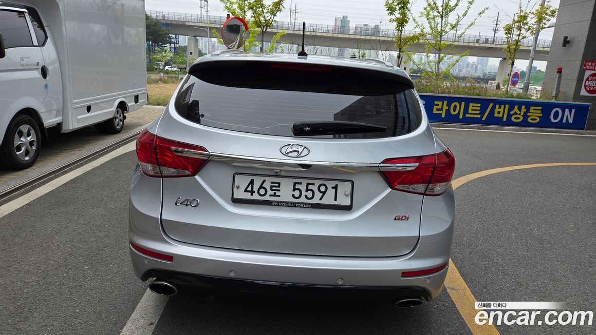 Hyundai i40 2012