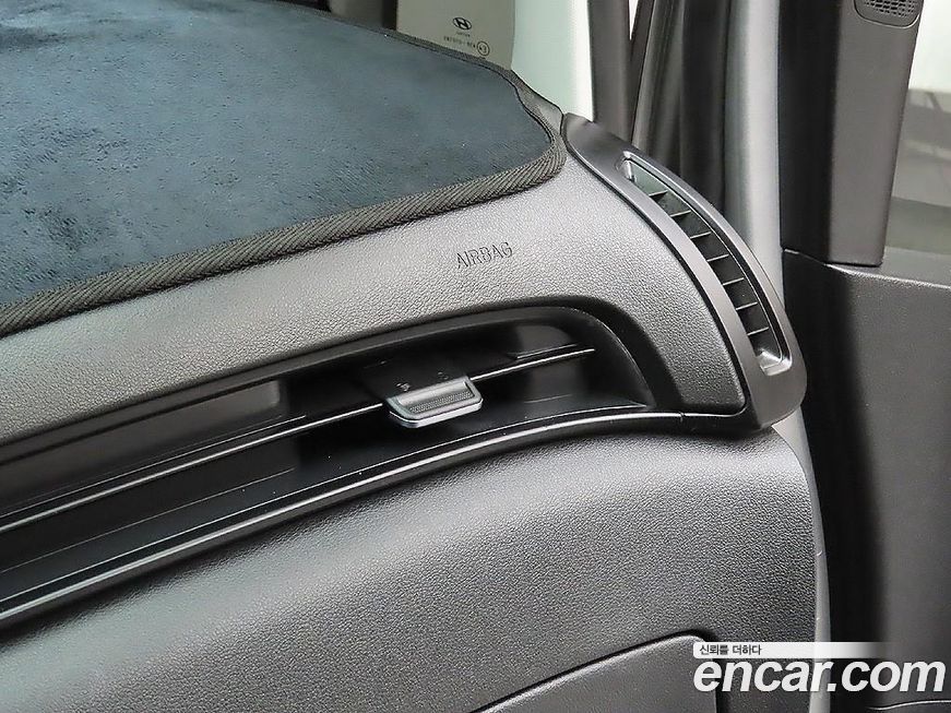 Hyundai Staria 2024