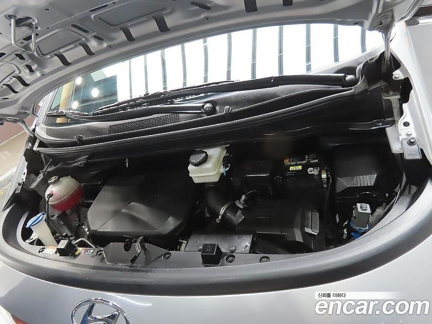 Hyundai Staria 2024