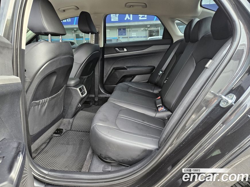 Kia K5 2021