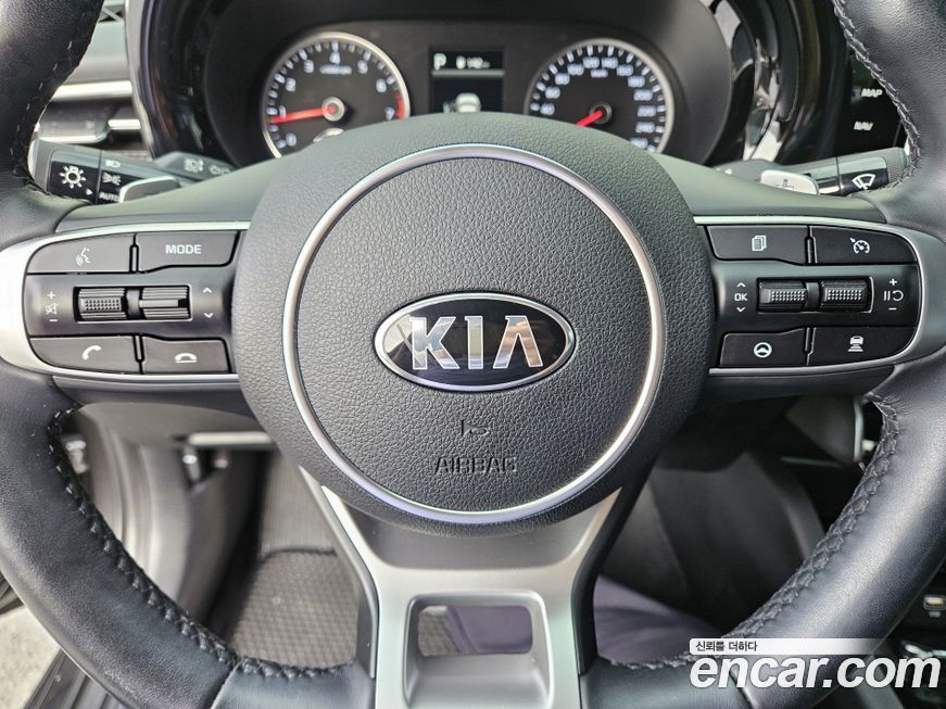 Kia K5 2021