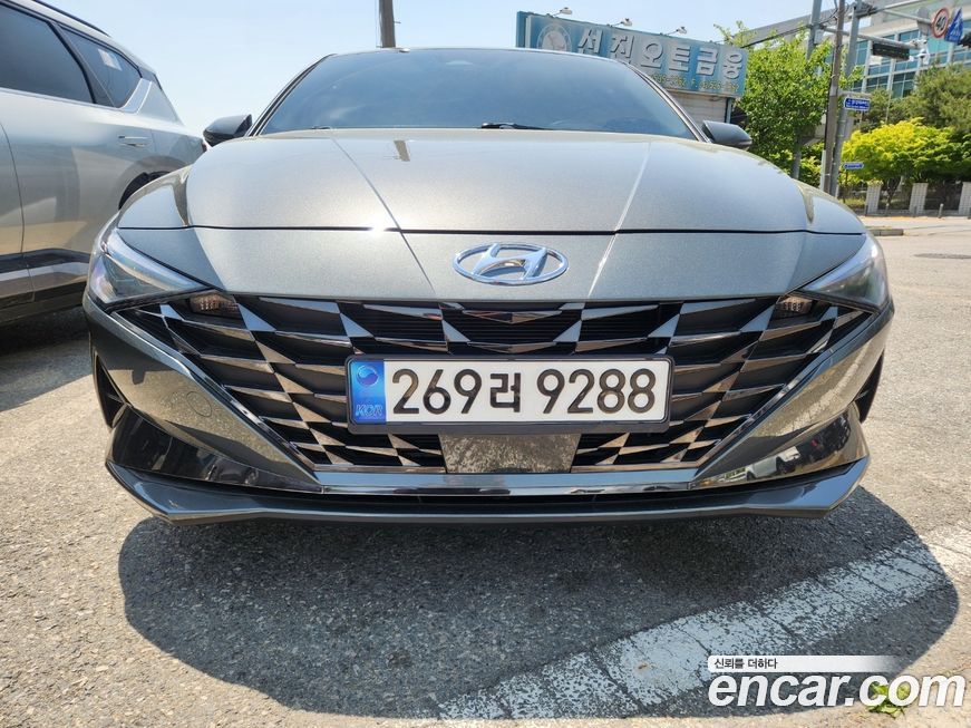 Hyundai AVANTE 2023
