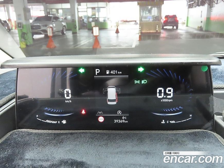 Hyundai Staria 2024