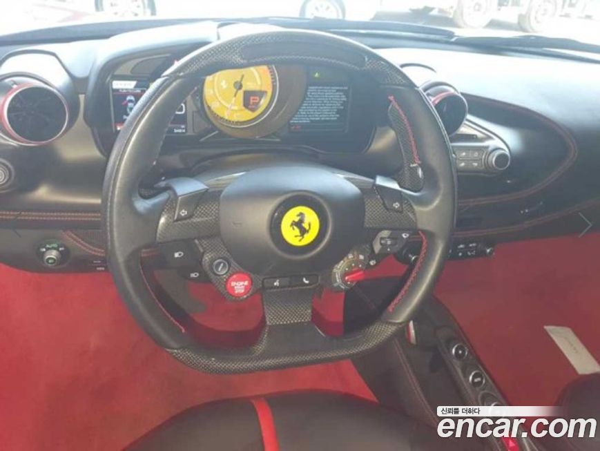 Ferrari F8 2021