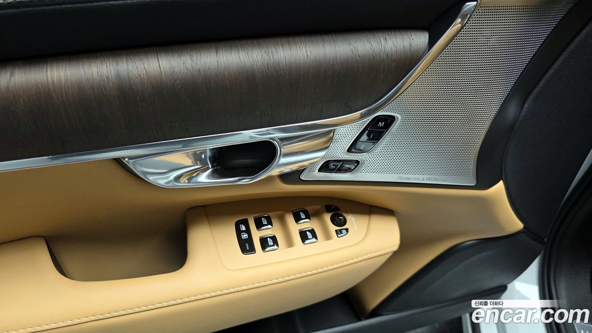 Volvo S90 2024