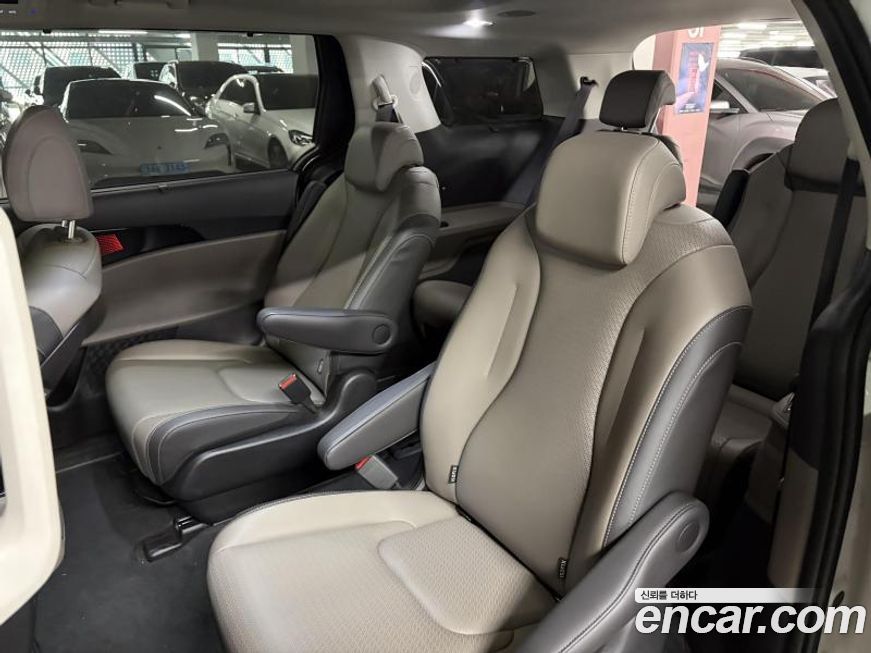 Kia Canival 2024