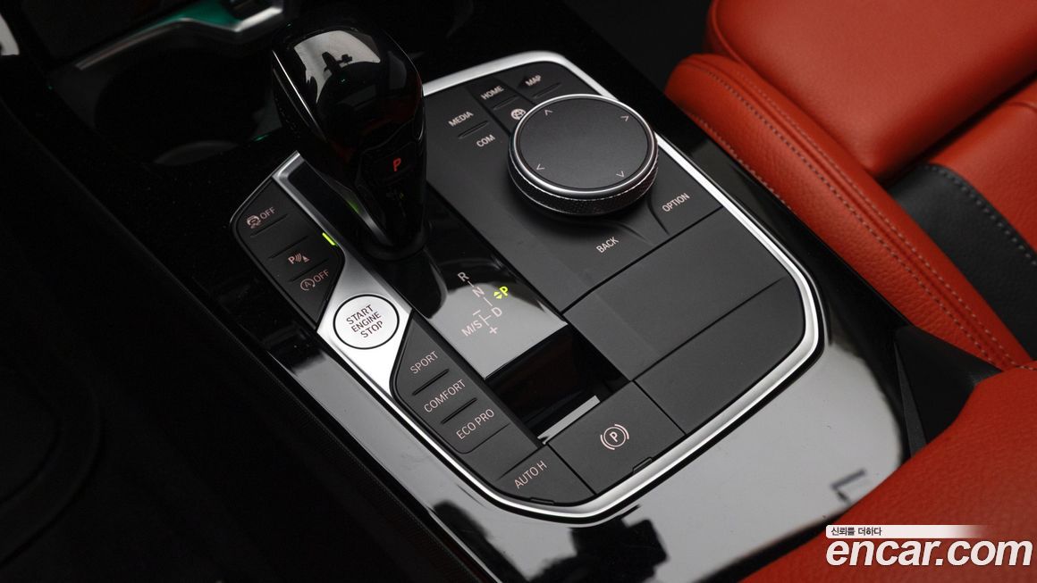 BMW 1-Series 2024