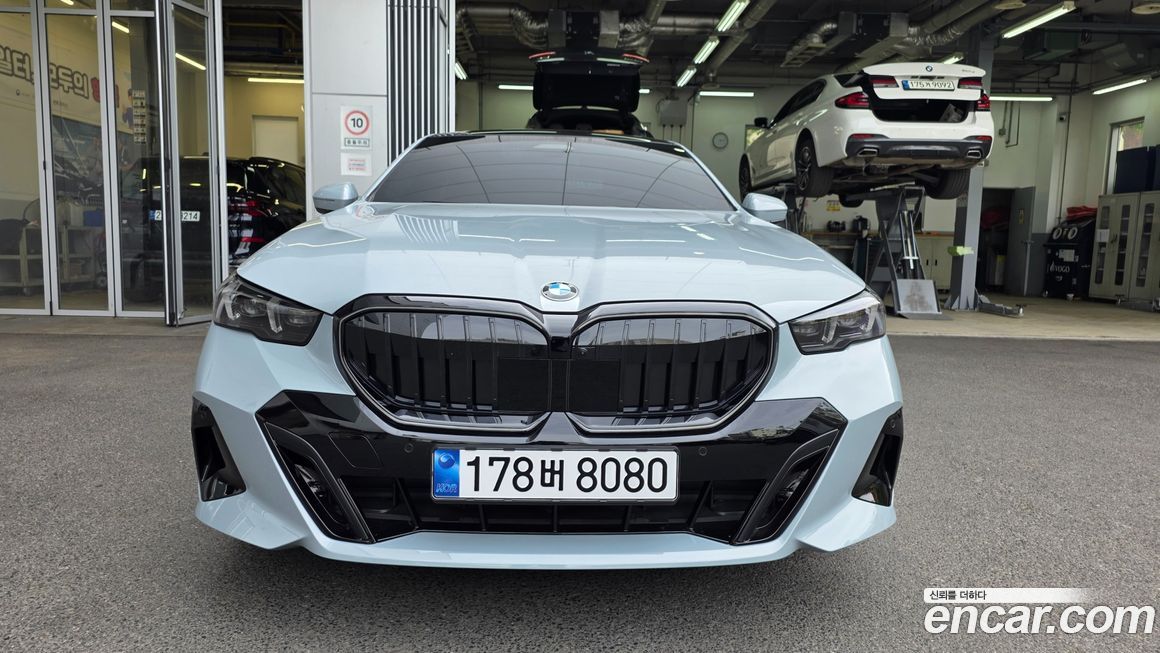BMW 5-Series 2026