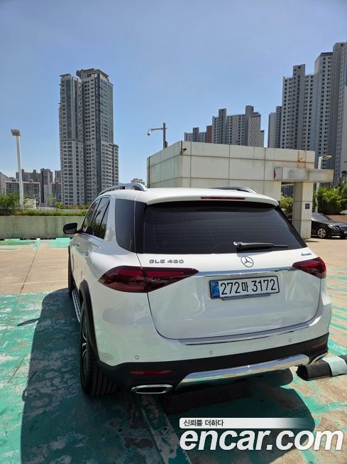 Mercedes-Benz GLE-Class 2026